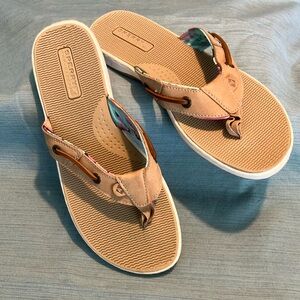 Sperry Sandals Size 7.5